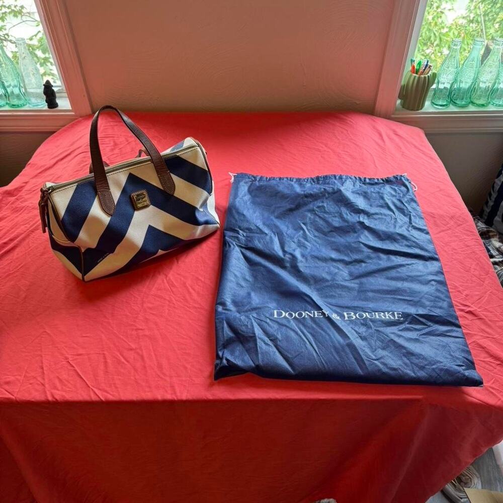 Leather Dooney & Bourke Tote/Duffel Bag w/ blue and white color-way & Red inside